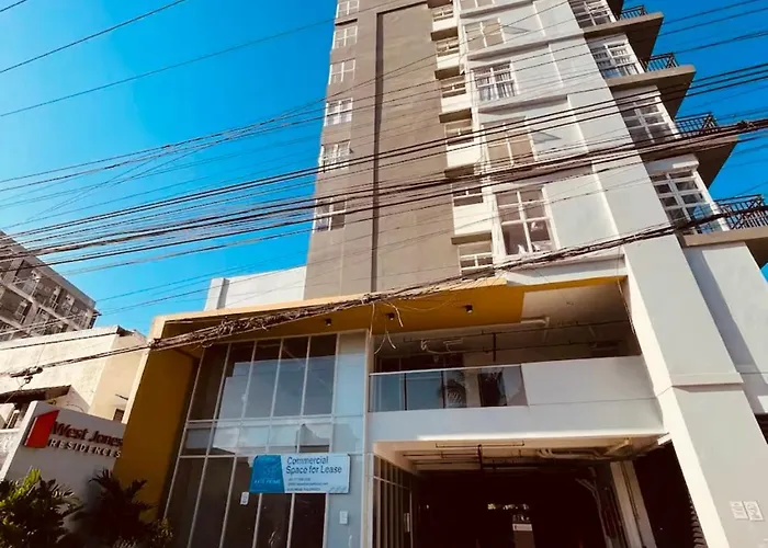 2 Bed Luxe With Netflix And Pool, 10 Min Walk To Fuente - The Heart Of Cebu